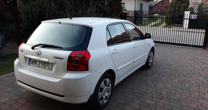 Toyota Corolla cena 11500 przebieg: 212500, rok produkcji 2006 z Lądek-Zdrój małe 22